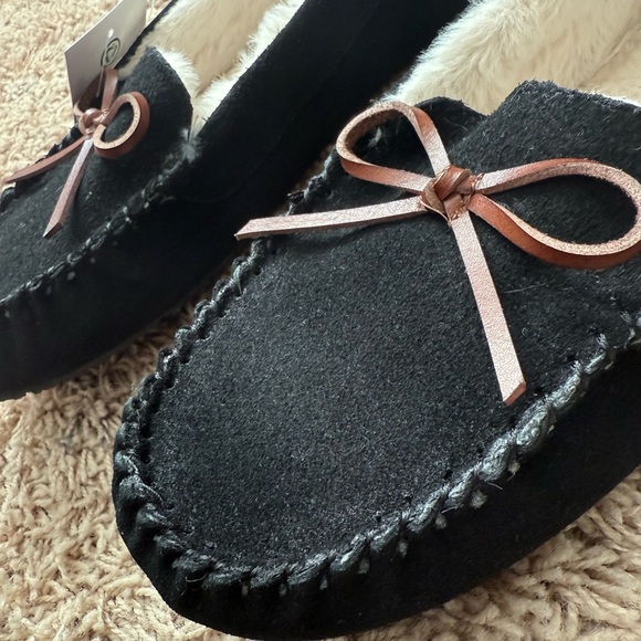 Joyspun Women's Moccasin Slipper Size: 11 - Picture 4 of 5